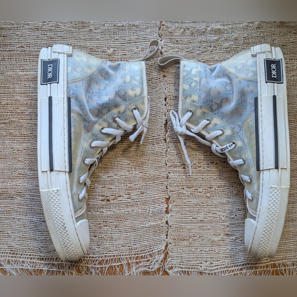 DIOR Homme B23 Oblique Canvas Hi Top Sneakers